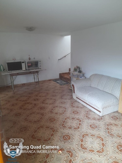 Casa, 3 quartos, 250 m² - Foto 1