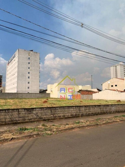 Terreno, 1012 m² - Foto 1