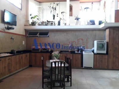 Casa, 3 quartos, 260 m² - Foto 2