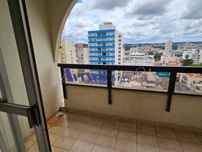 Apartamento, 3 quartos, 240 m² - Foto 2
