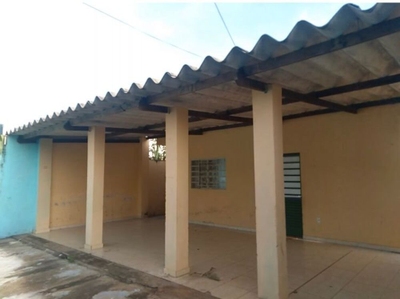 Casa, 2 quartos, 250 m² - Foto 1