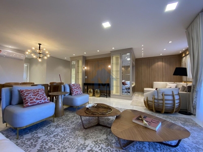 Apartamento, 3 quartos, 185 m² - Foto 1