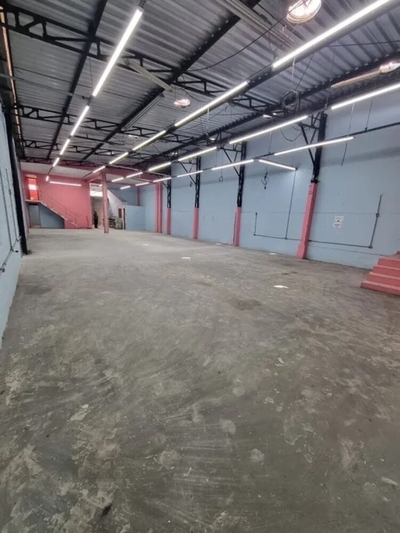 Depósito-Galpão, 370 m² - Foto 1