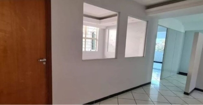 Prédio Inteiro - Foto 2