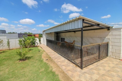 Casa, 5 quartos, 1400 m² - Foto 3