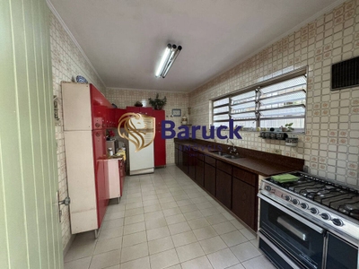 Sobrado, 3 quartos, 218 m² - Foto 2