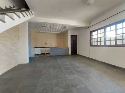 Casa, 5 quartos, 252 m² - Foto 3