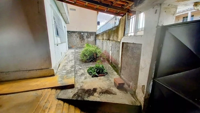 Casa, 2 quartos, 306 m² - Foto 1