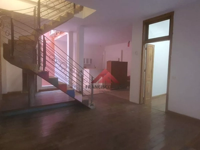 Casa, 4 quartos, 240 m² - Foto 4