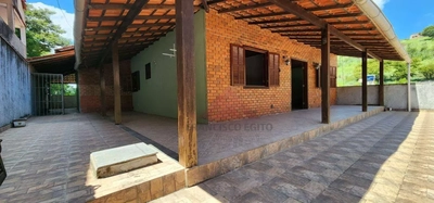 Casa, 3 quartos, 214 m² - Foto 1