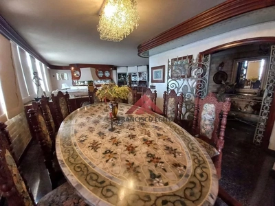 Cobertura, 5 quartos, 307 m² - Foto 3