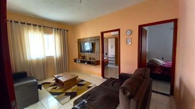 Casa, 2 quartos, 130 m² - Foto 1