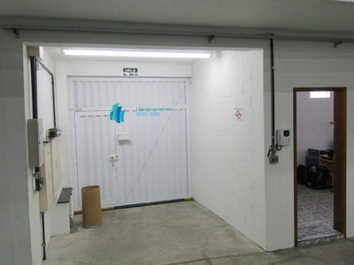 Loja-Salão, 588 m² - Foto 1