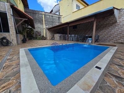 Casa, 5 quartos, 412 m² - Foto 1