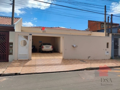 Casa, 3 quartos, 210 m² - Foto 1