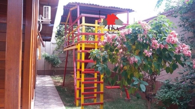 Casa, 3 quartos, 176 m² - Foto 2