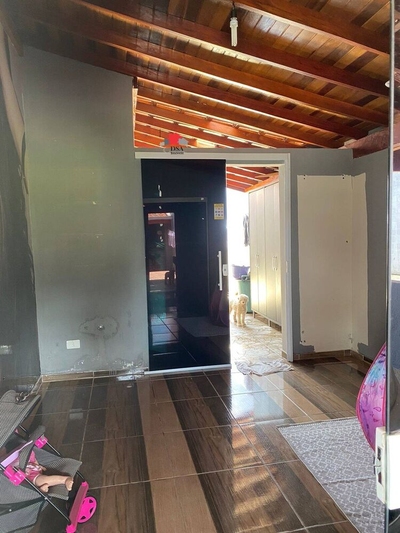 Casa, 2 quartos, 181 m² - Foto 1