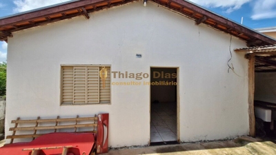 Casa, 5 quartos, 135 m² - Foto 1