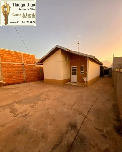 Casa, 2 quartos, 45 m² - Foto 1