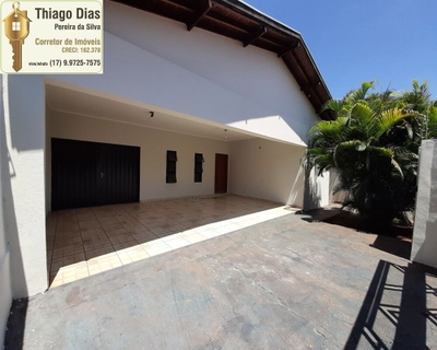 Casa, 3 quartos, 208 m² - Foto 1
