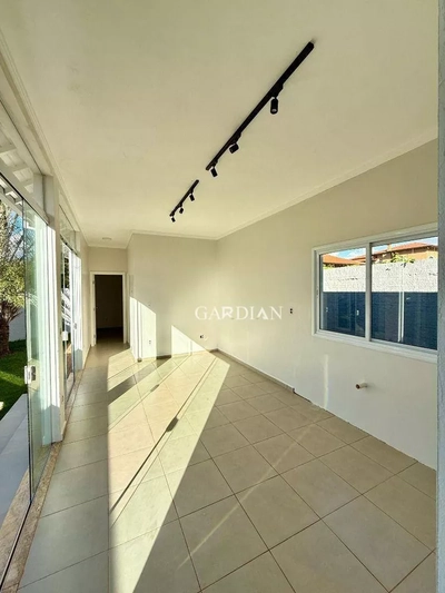 Chácara, 4 quartos, 1000 m² - Foto 4