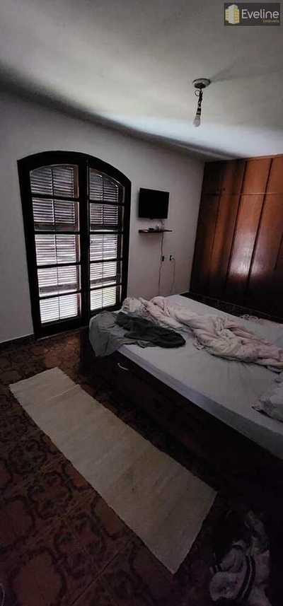 Chácara, 6 quartos, 2400 m² - Foto 3