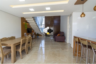 Casa, 3 quartos, 227 m² - Foto 3