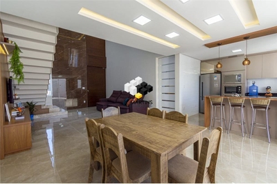 Casa, 3 quartos, 227 m² - Foto 4