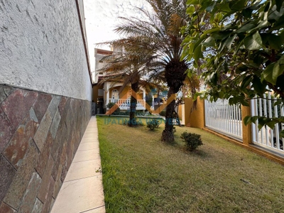 Casa, 3 quartos, 160 m² - Foto 1