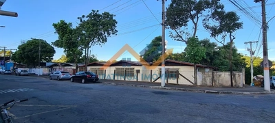 Prédio Inteiro, 800 m² - Foto 1