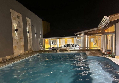 Casa, 5 quartos, 160 m² - Foto 1