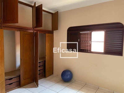 Casa, 3 quartos, 196 m² - Foto 3