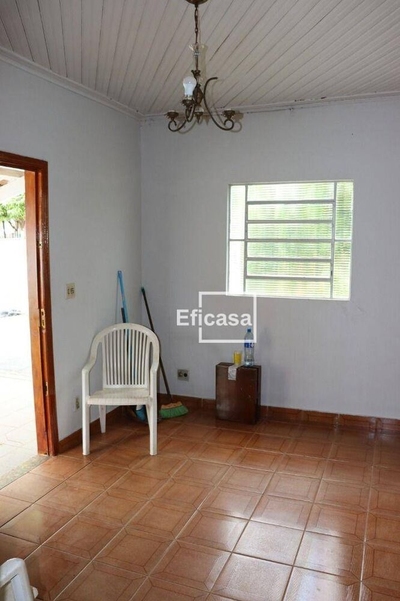 Casa, 3 quartos, 220 m² - Foto 4
