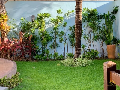 Casa, 4 quartos, 250 m² - Foto 1