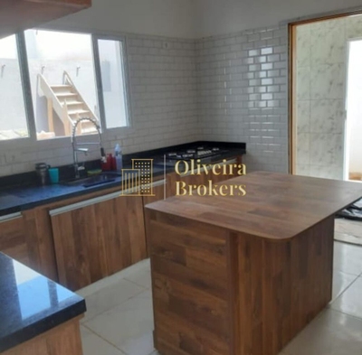 Casa, 3 quartos, 217 m² - Foto 4