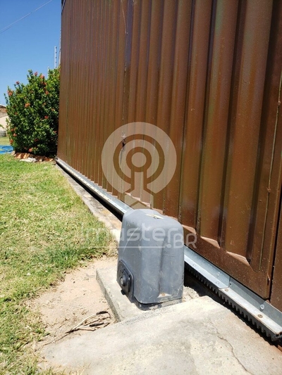 Casa, 6 quartos, 240 m² - Foto 4