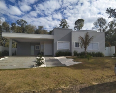 Casa, 4 quartos, 200 m² - Foto 1
