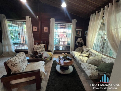 Casa, 3 quartos, 196 m² - Foto 1