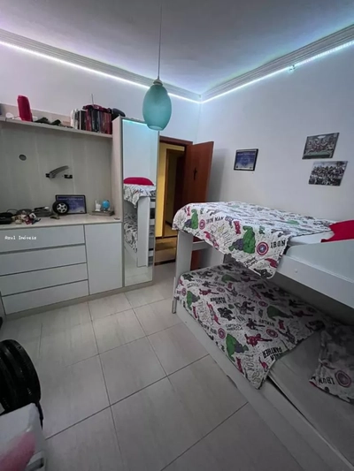 Casa, 3 quartos, 244 m² - Foto 4