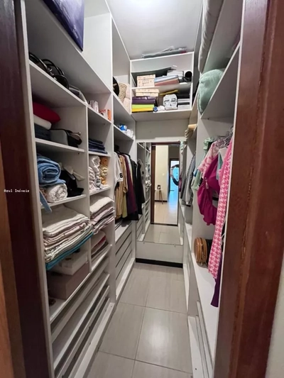 Casa, 3 quartos, 244 m² - Foto 3