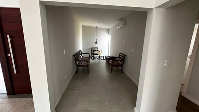 Casa, 3 quartos, 207 m² - Foto 1