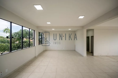 Loja-Salão, 750 m² - Foto 1