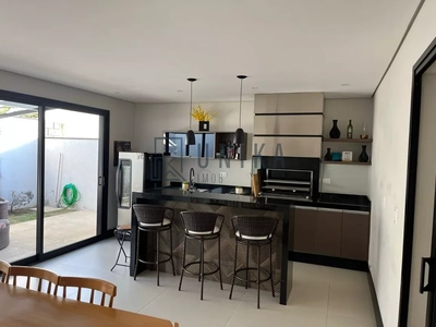 Casa, 3 quartos, 240 m² - Foto 4