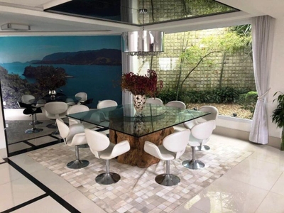 Sobrado, 5 quartos, 800 m² - Foto 1