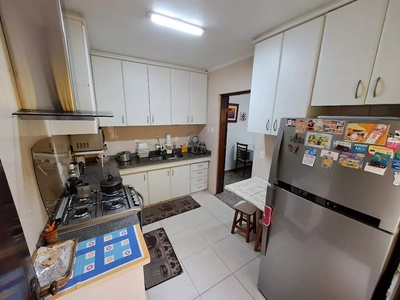 Sobrado, 3 quartos, 183 m² - Foto 2