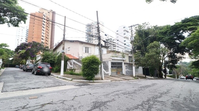 Casa, 4 quartos, 200 m² - Foto 1
