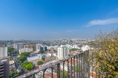 Cobertura, 3 quartos, 223 m² - Foto 4