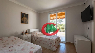 Chácara, 4 quartos, 5000 m² - Foto 2