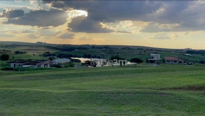 Loteamento e Condomínio, 2487 m² - Foto 2