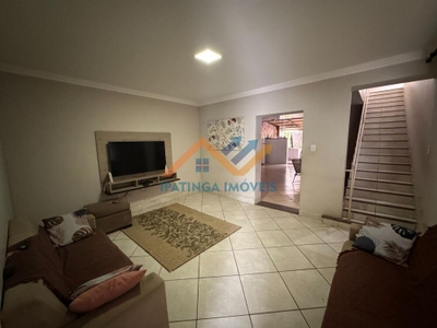 Casa, 6 quartos, 250 m² - Foto 2